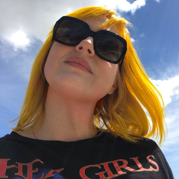 Meet your Posher, Alison - Picture 5 of 8